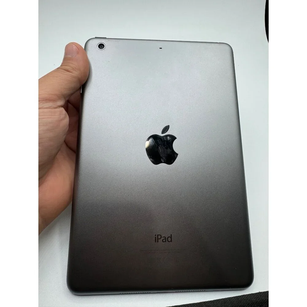 Apple iPad mini wifi 16 gig a1489 Gray +Not working+